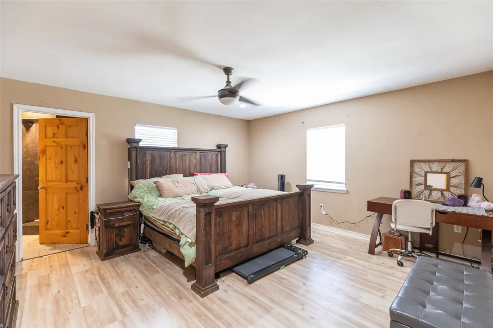 10227 County Road 379 Hawley, TX 79525
