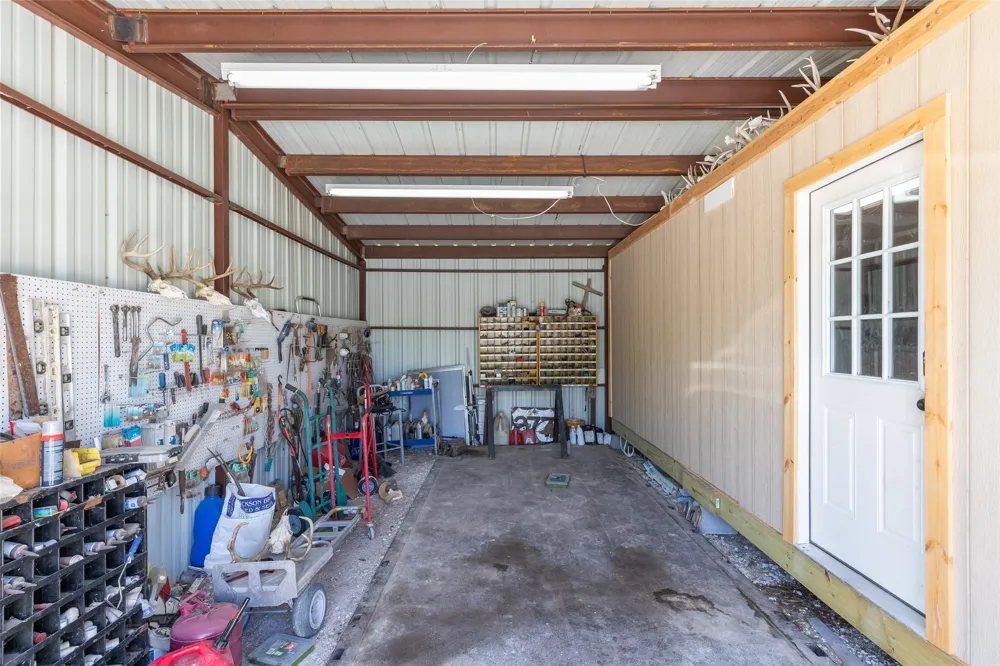 10227 County Road 379 Hawley, TX 79525