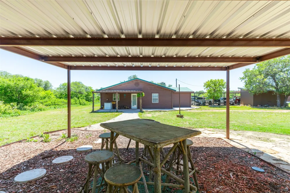 10227 County Road 379 Hawley, TX 79525