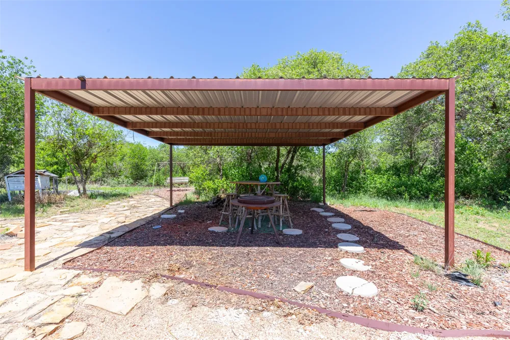 10227 County Road 379 Hawley, TX 79525