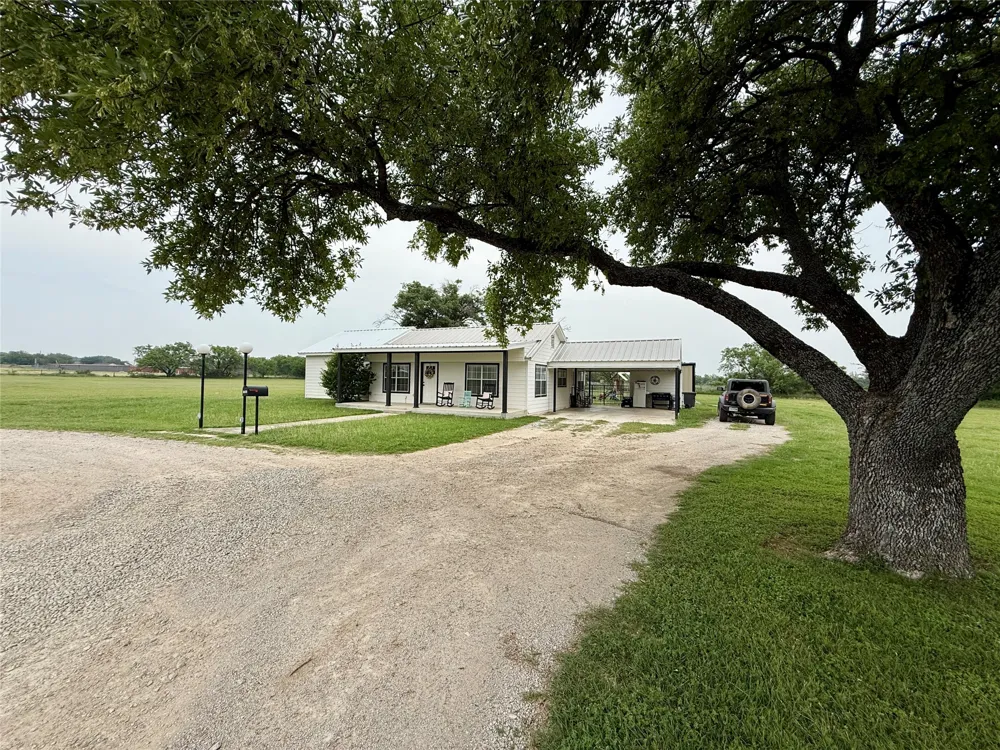 700 Garmon Drive Early, TX 76802
