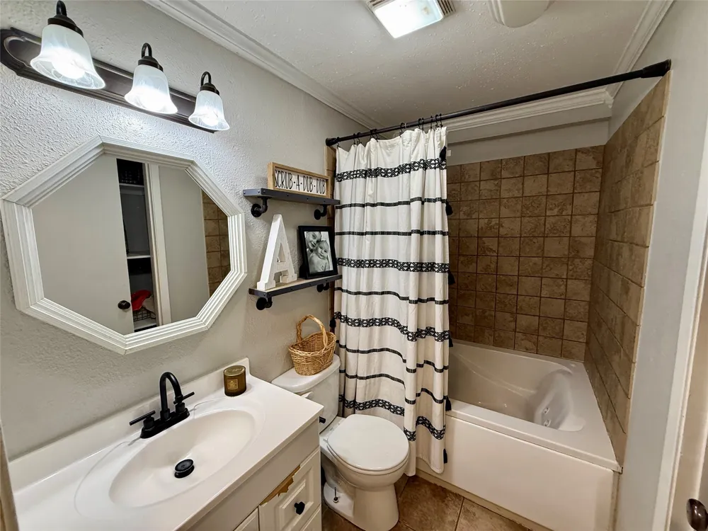 700 Garmon Drive Early, TX 76802