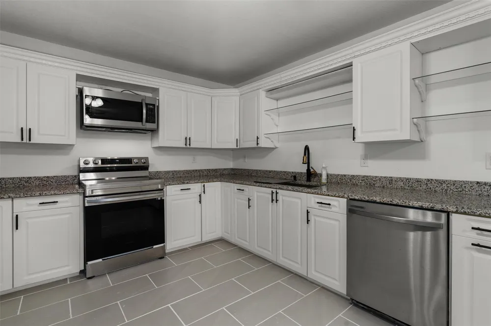 10553 White Oak Drive Keithville, LA 71047