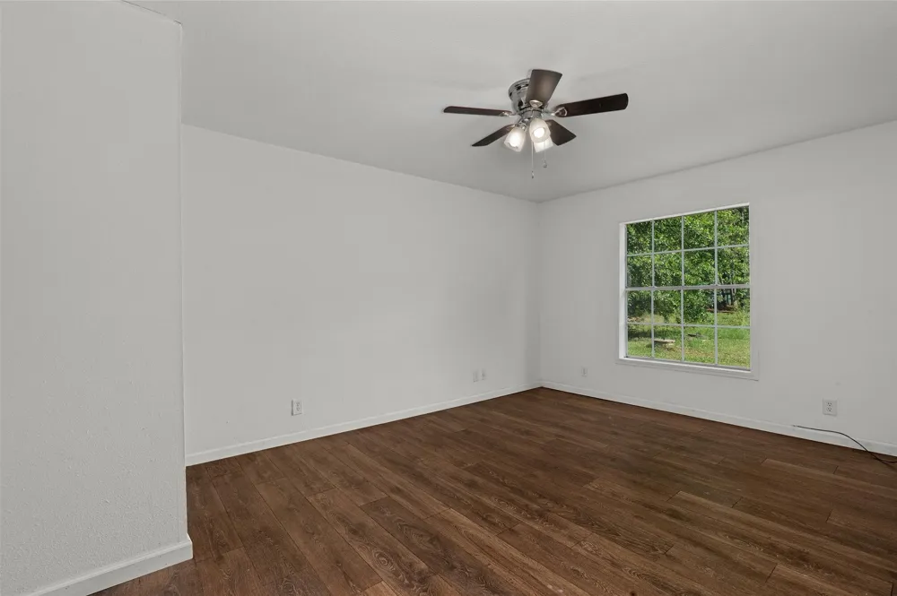 10553 White Oak Drive Keithville, LA 71047