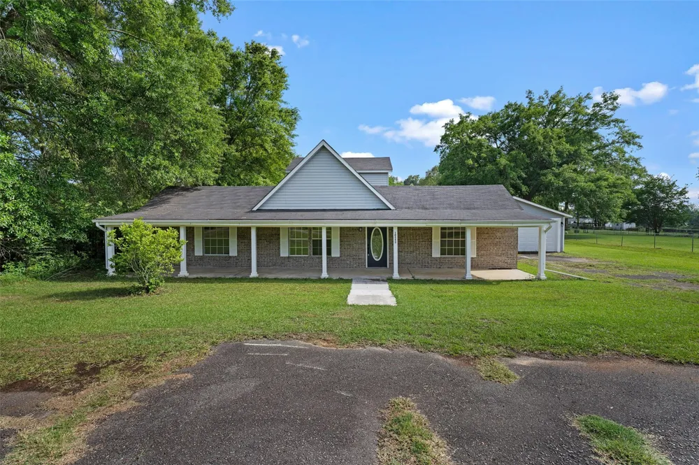 10553 White Oak Drive Keithville, LA 71047