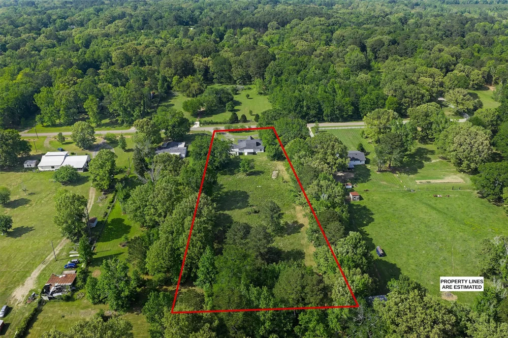 10553 White Oak Drive Keithville, LA 71047