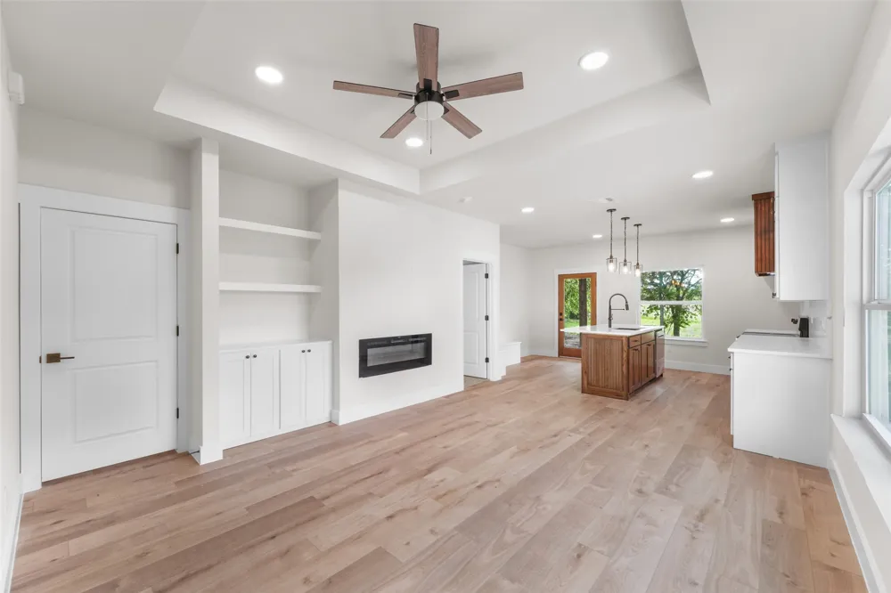 206 S FM 308 Milford, TX 76670