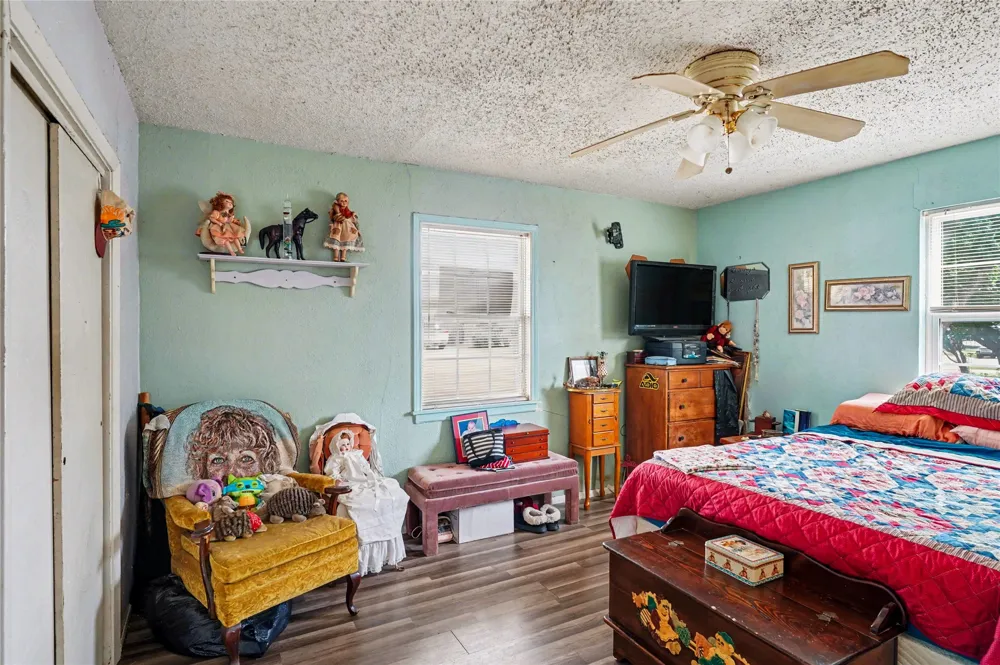 5700 Kennedy Street Watauga, TX 76148