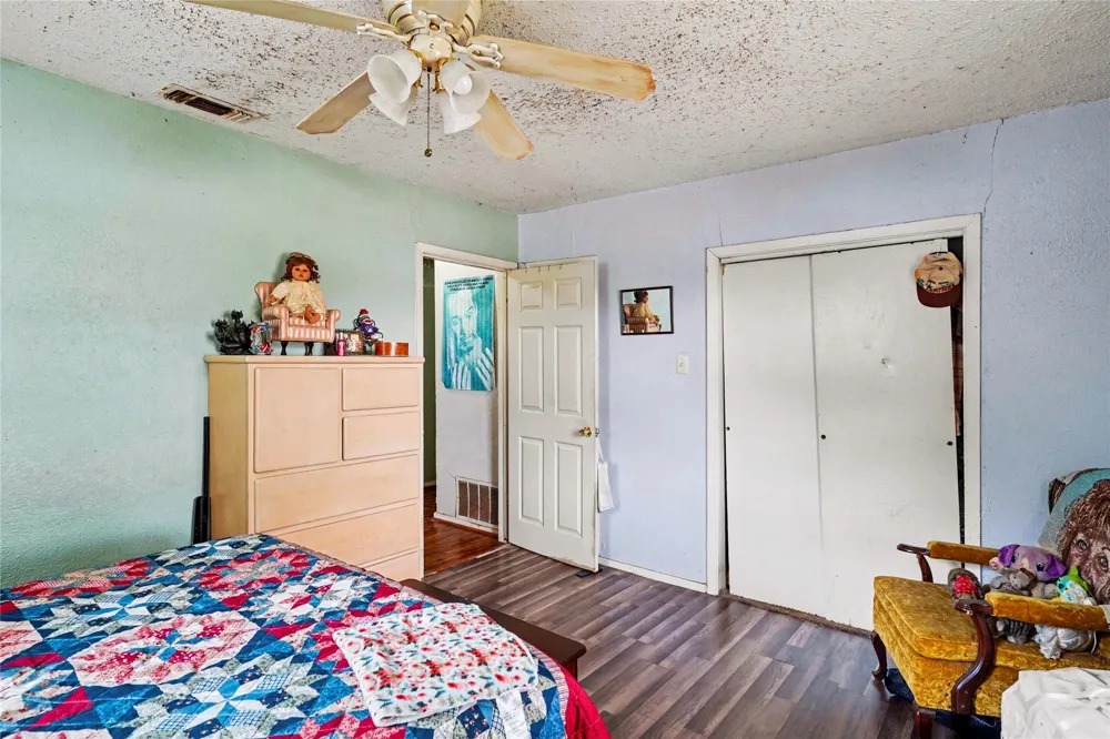 5700 Kennedy Street Watauga, TX 76148