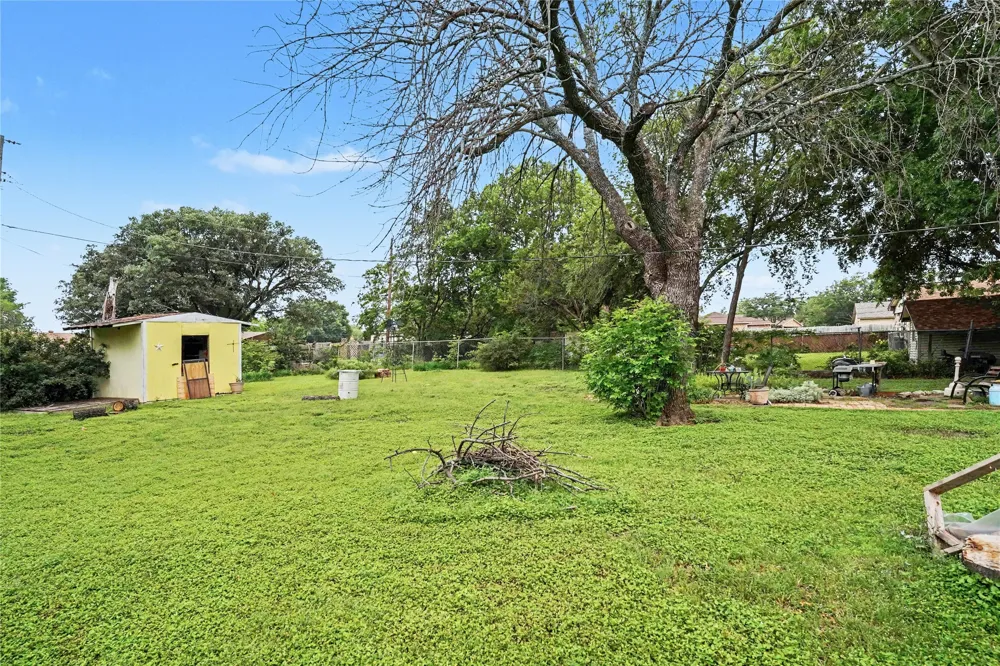 5700 Kennedy Street Watauga, TX 76148