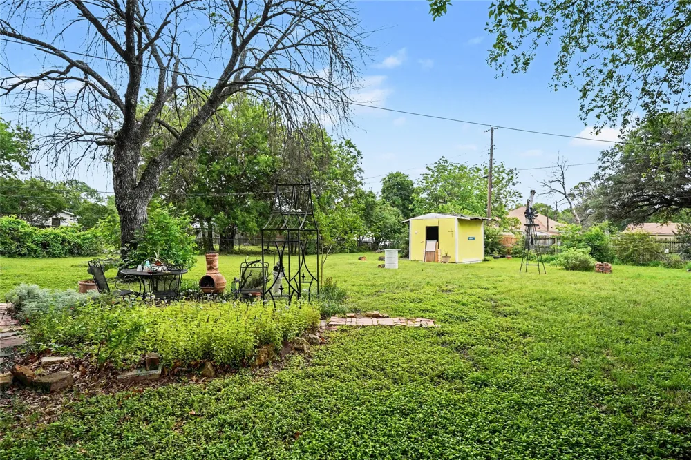 5700 Kennedy Street Watauga, TX 76148