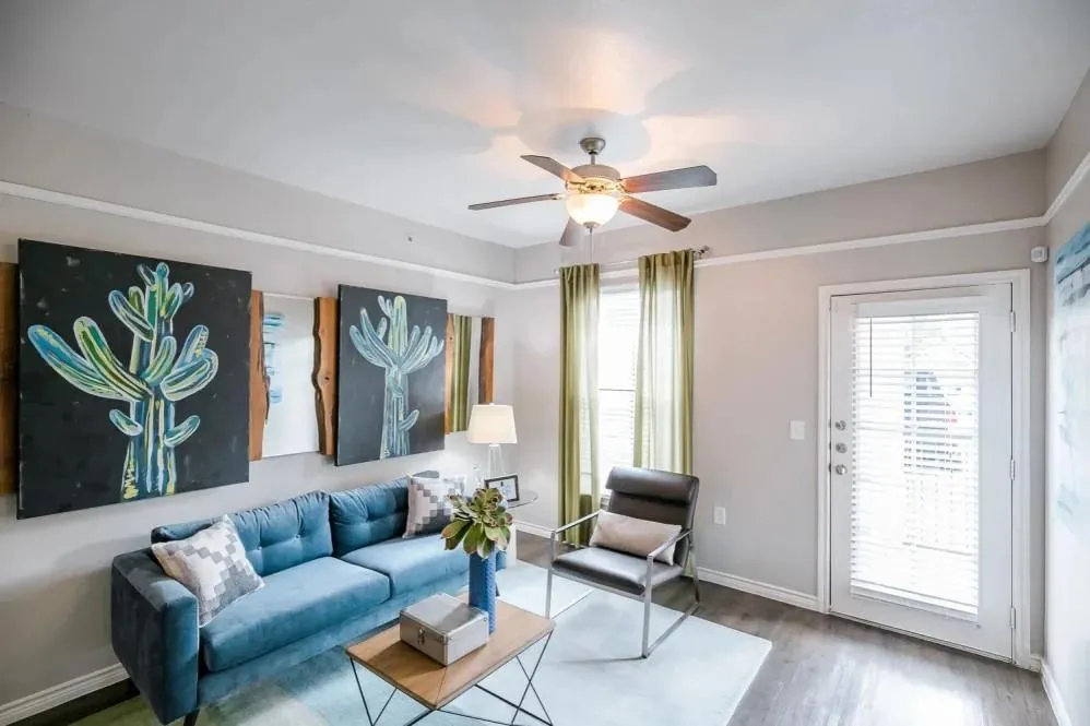 6710 Babcock Road #928 San Antonio, TX 78249
