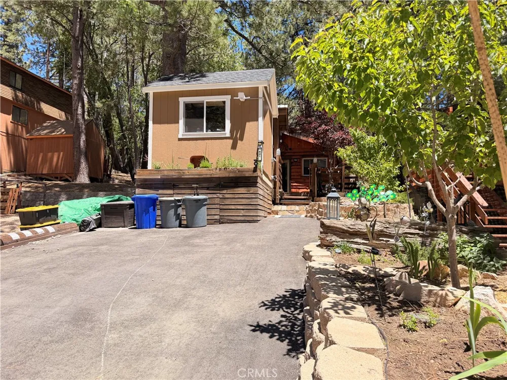 521 Fir Lane Green Valley Lake, CA 92341