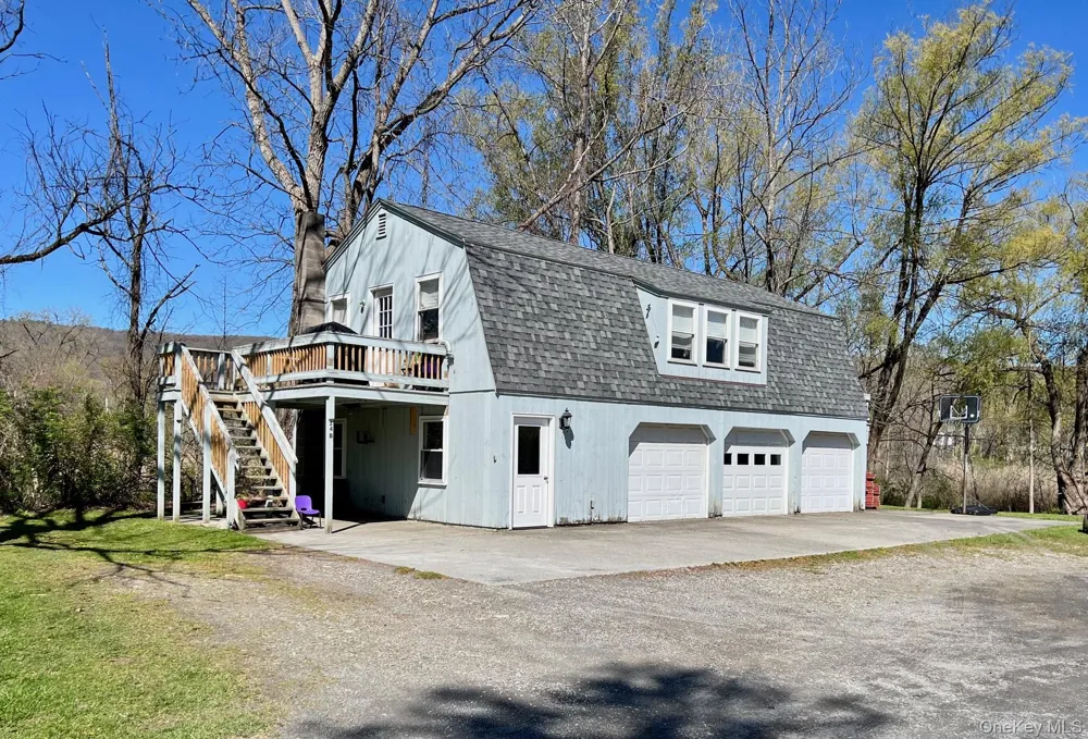24 Wilson Eaton Road Amenia, NY 12501