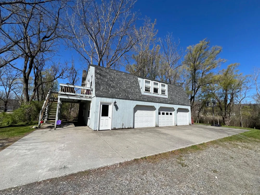 24 Wilson Eaton Road Amenia, NY 12501