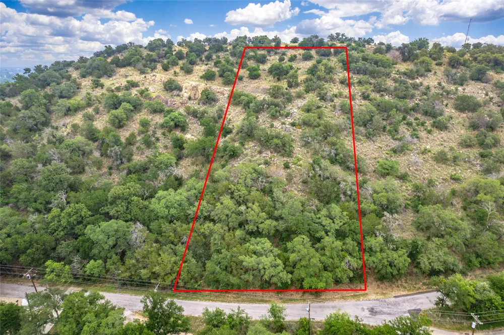 4 Skyline Drive Sunrise Beach, TX 78643