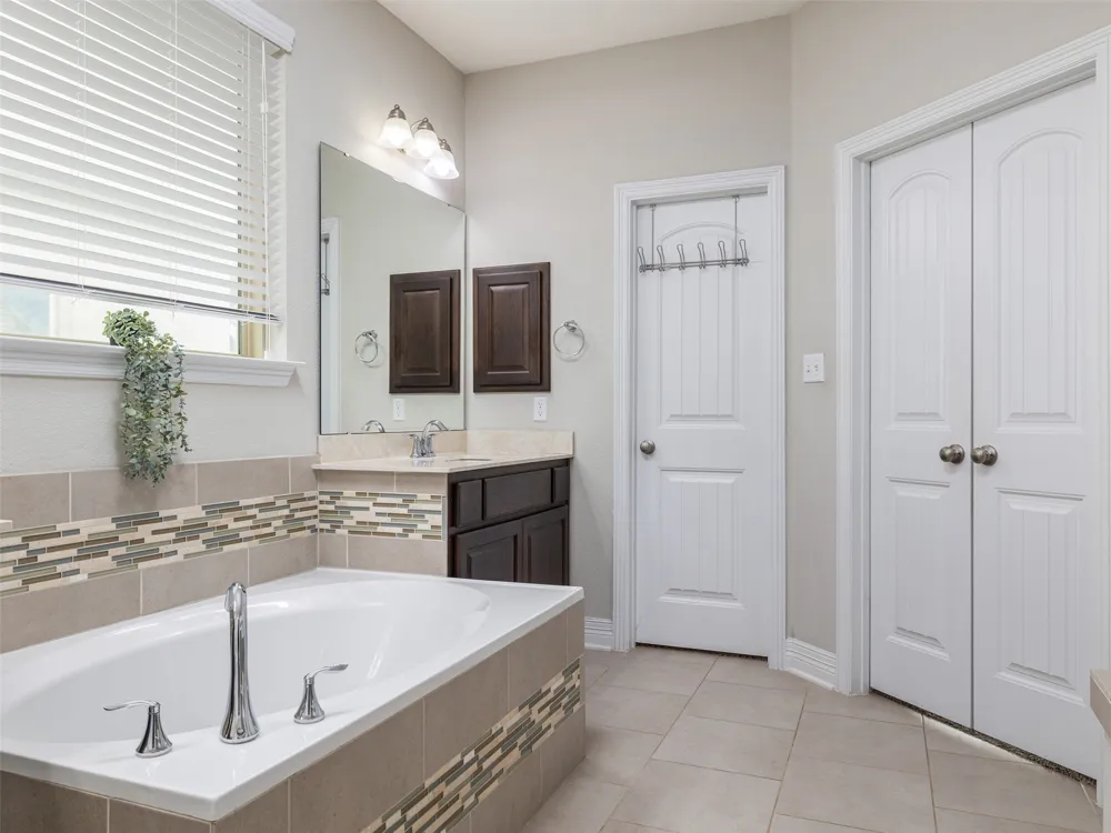 717 Blue Agave Lane Georgetown, TX 78626