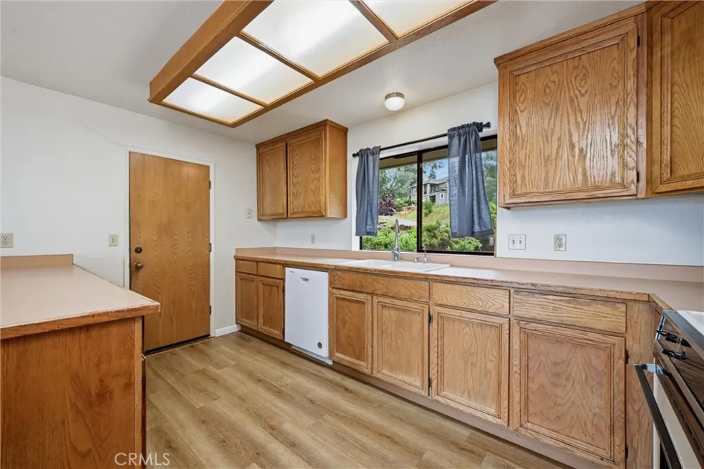 17312 Greenridge Hidden Valley Lake, CA 95467
