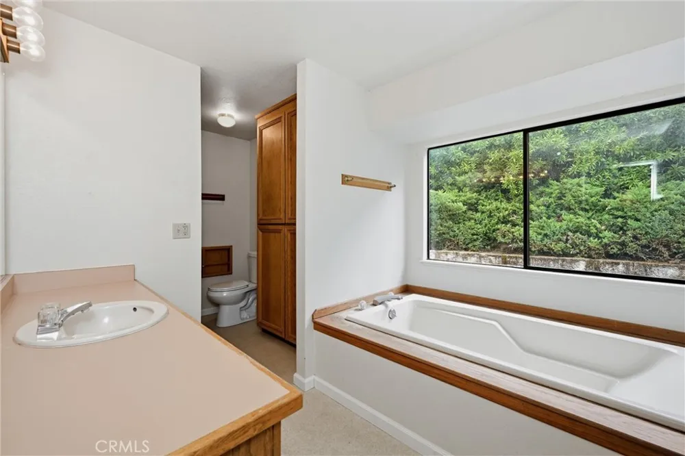 17312 Greenridge Hidden Valley Lake, CA 95467