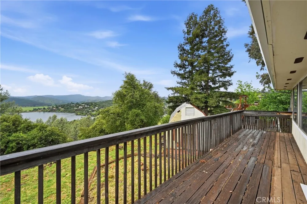 17312 Greenridge Hidden Valley Lake, CA 95467