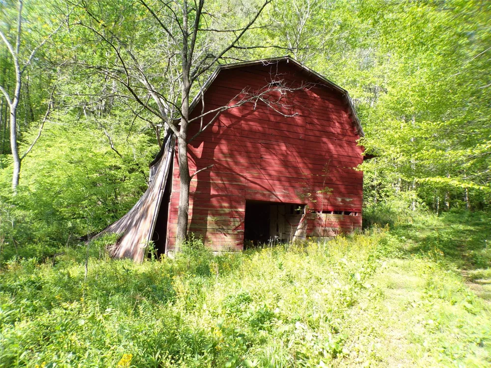 145 Kirks Drive Hot Springs, NC 28743