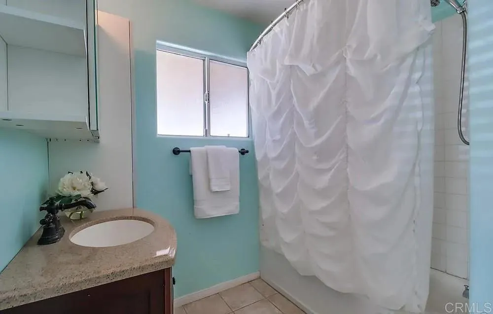 29956 Oak Drive Campo, CA 91906