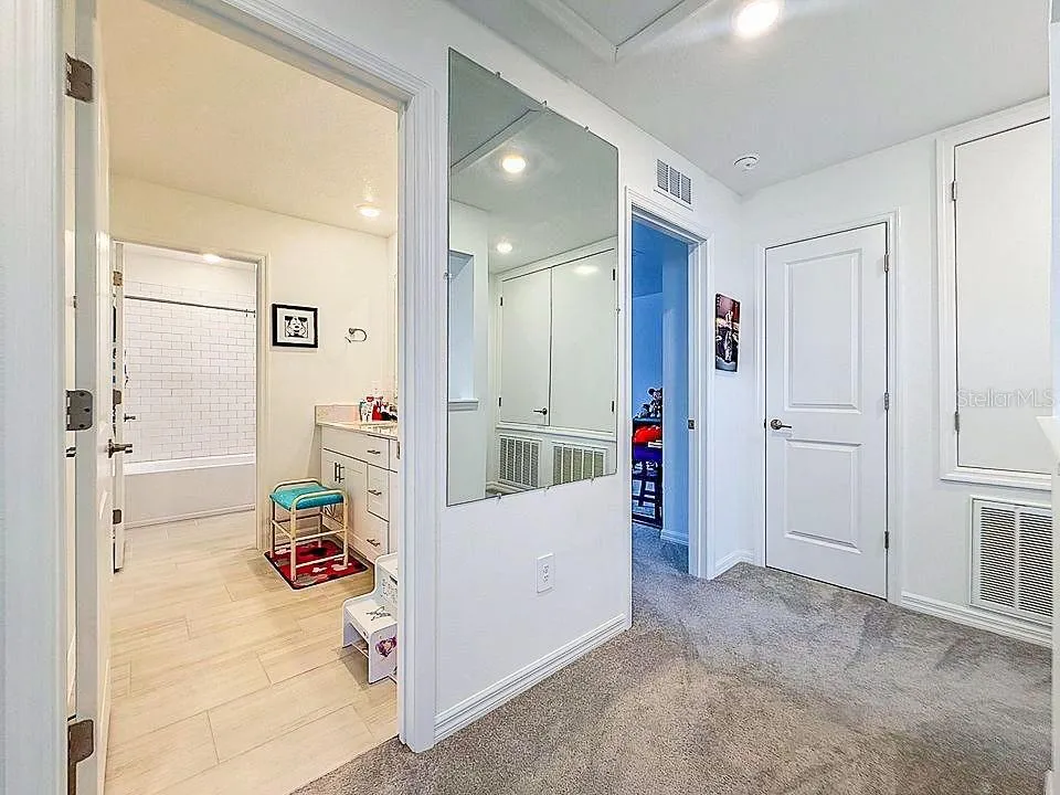 12227 RADIANT GEM TRL Parrish, FL 34219