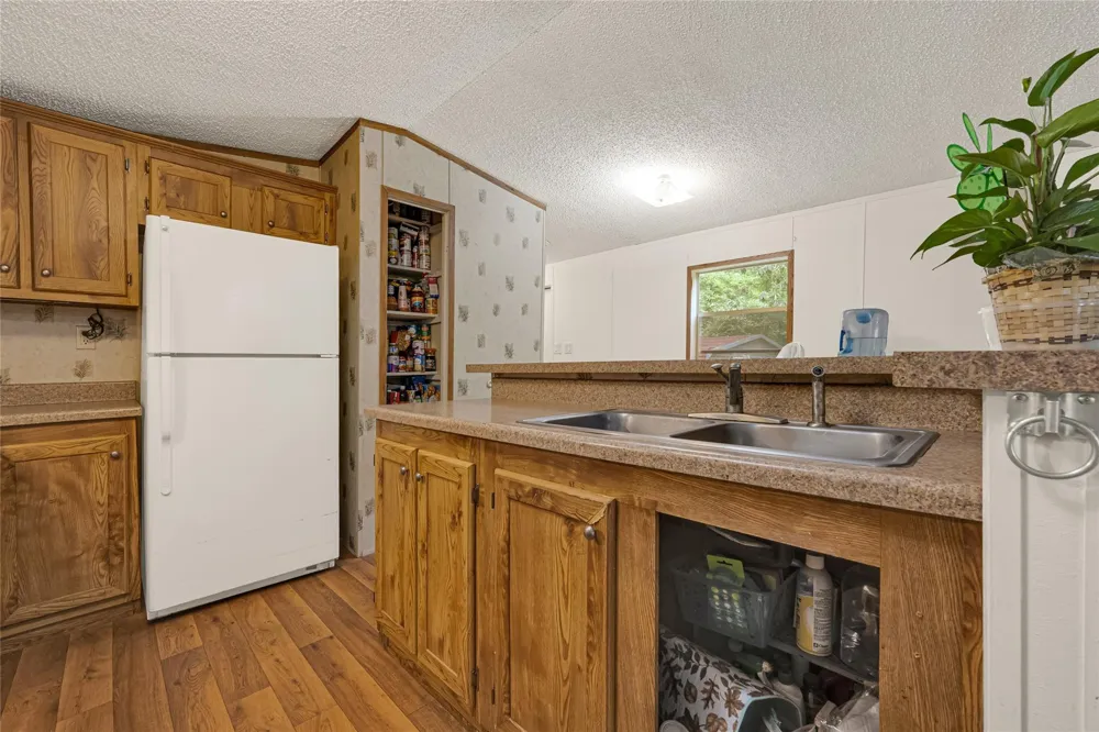 1919 Ole Long Pull Road Livingston, TX 77351