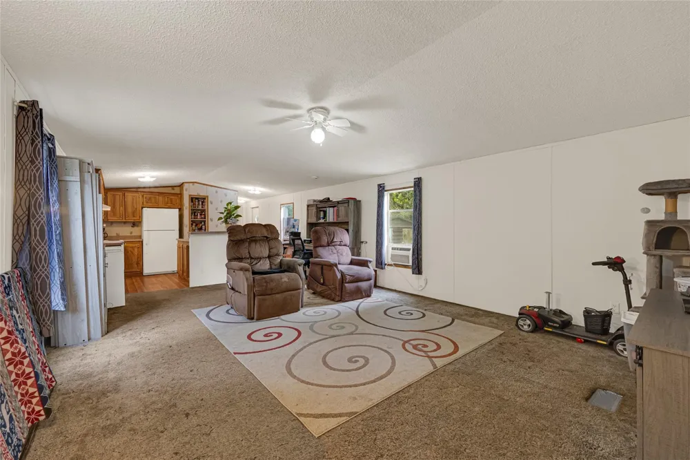 1919 Ole Long Pull Road Livingston, TX 77351