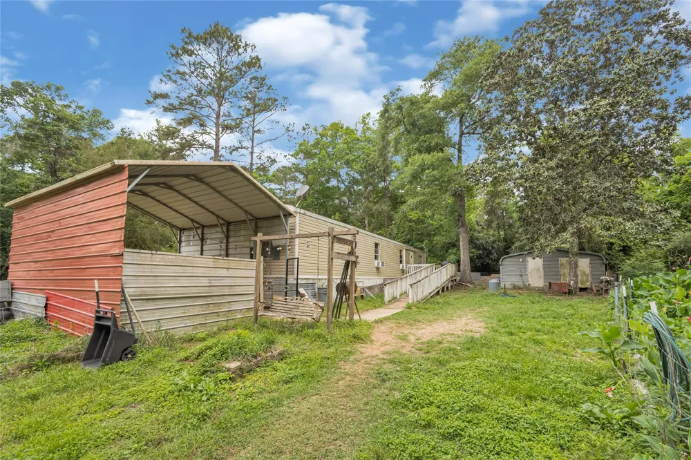 1919 Ole Long Pull Road Livingston, TX 77351