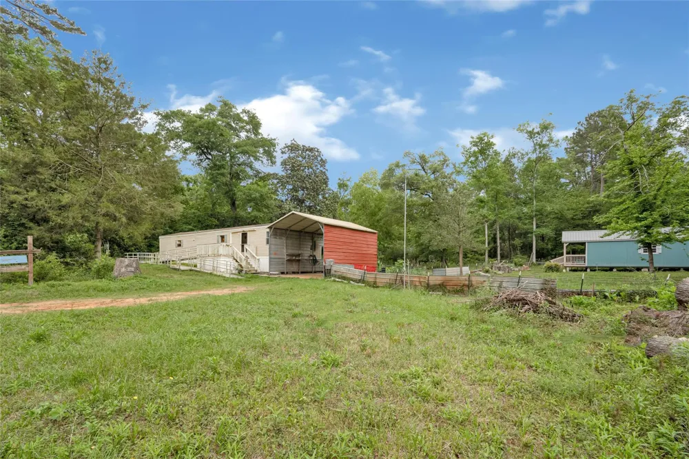 1919 Ole Long Pull Road Livingston, TX 77351