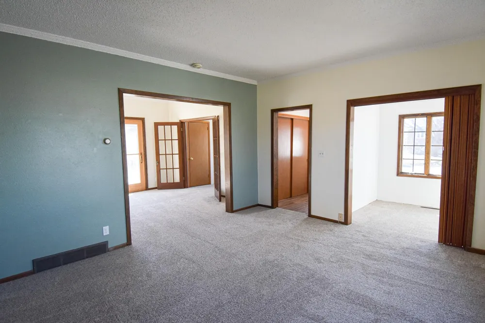 203 E Fletcher Avenue Warren, MN 56762