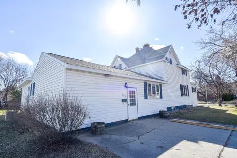 203 E Fletcher Avenue