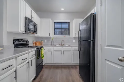 6710 Babcock Road #831