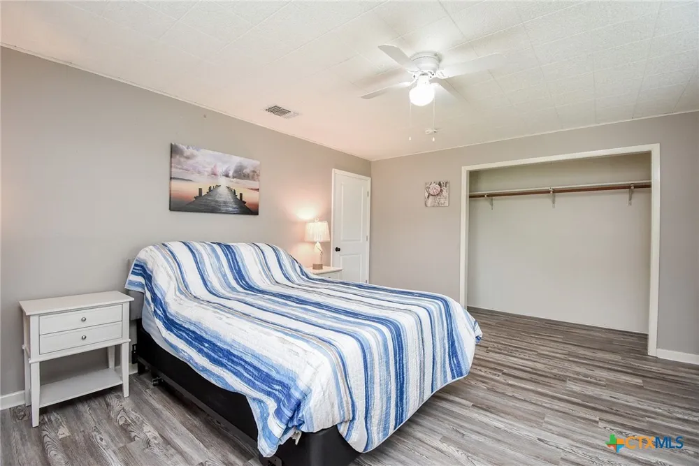 225 Swallow Drive Palacios, TX 77465