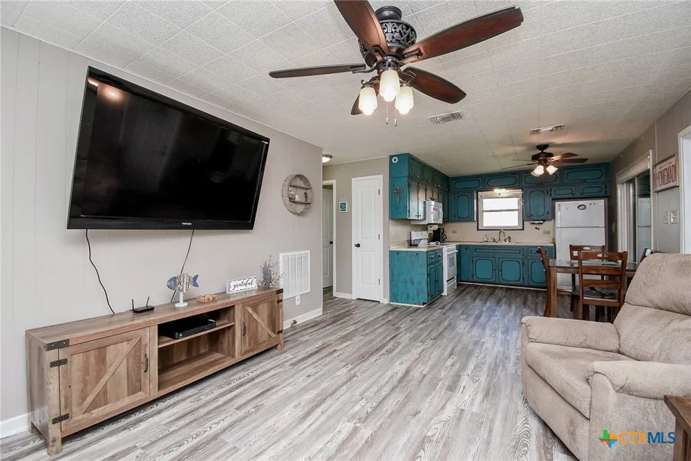 225 Swallow Drive Palacios, TX 77465