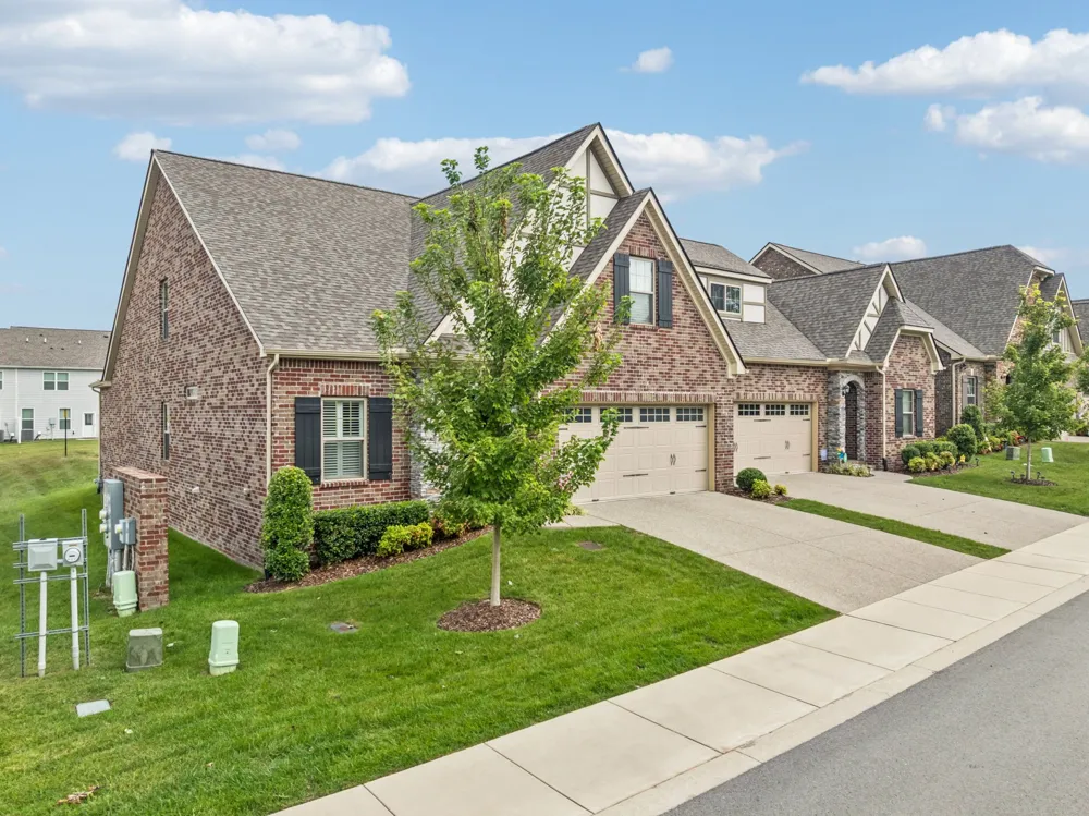 3204 Chaucer Ln Gallatin, TN 37066