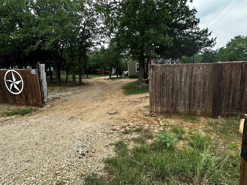 115 Antler Cove Cedar Creek, TX 78612