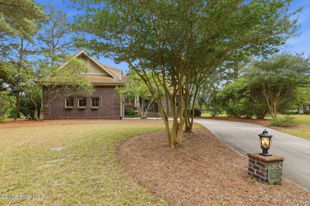 168 Cedar Point Drive Wallace, NC 28466