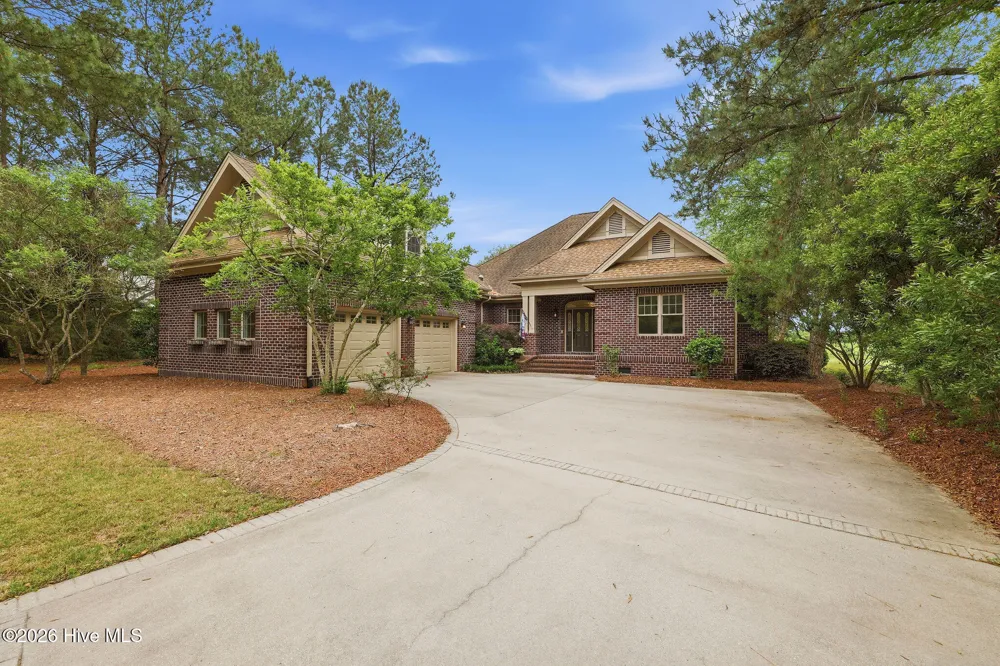 168 Cedar Point Drive Wallace, NC 28466