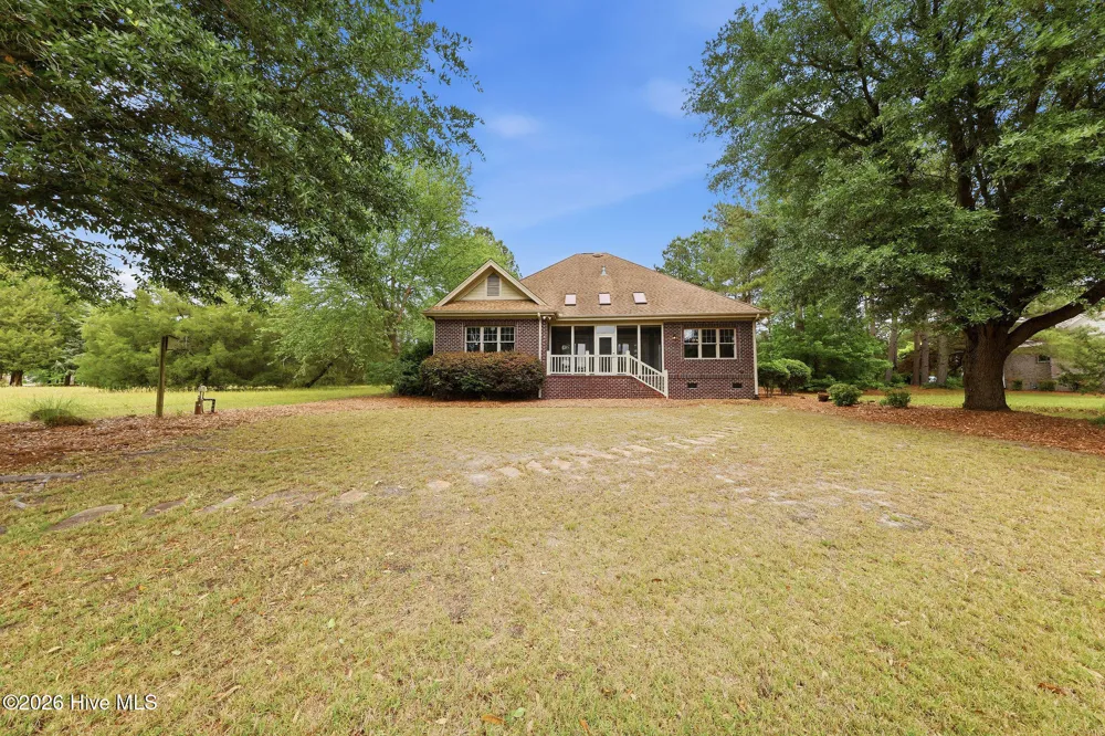 168 Cedar Point Drive Wallace, NC 28466