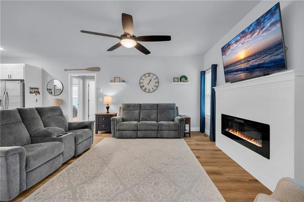 397 Normandy Trail Lavonia, GA 30553