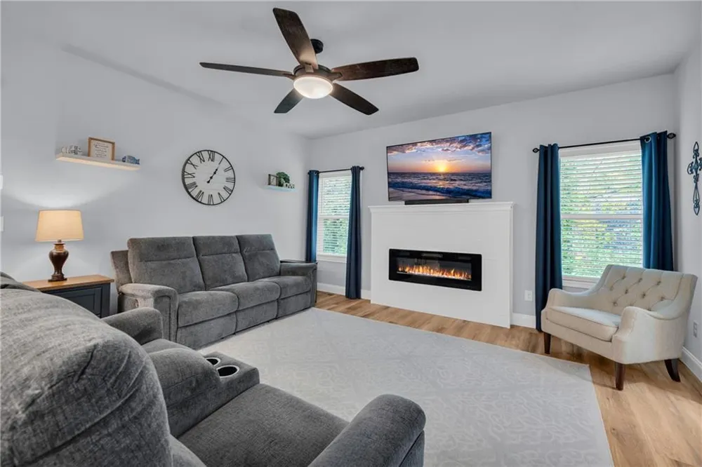 397 Normandy Trail Lavonia, GA 30553