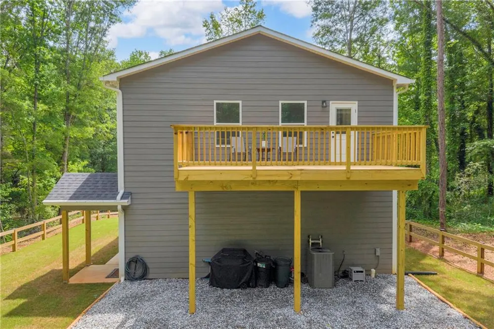397 Normandy Trail Lavonia, GA 30553