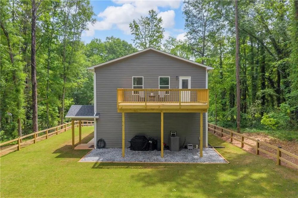 397 Normandy Trail Lavonia, GA 30553