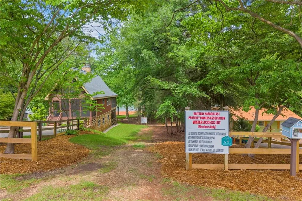 397 Normandy Trail Lavonia, GA 30553