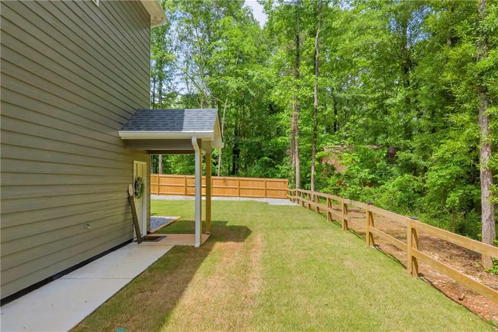 397 Normandy Trail Lavonia, GA 30553