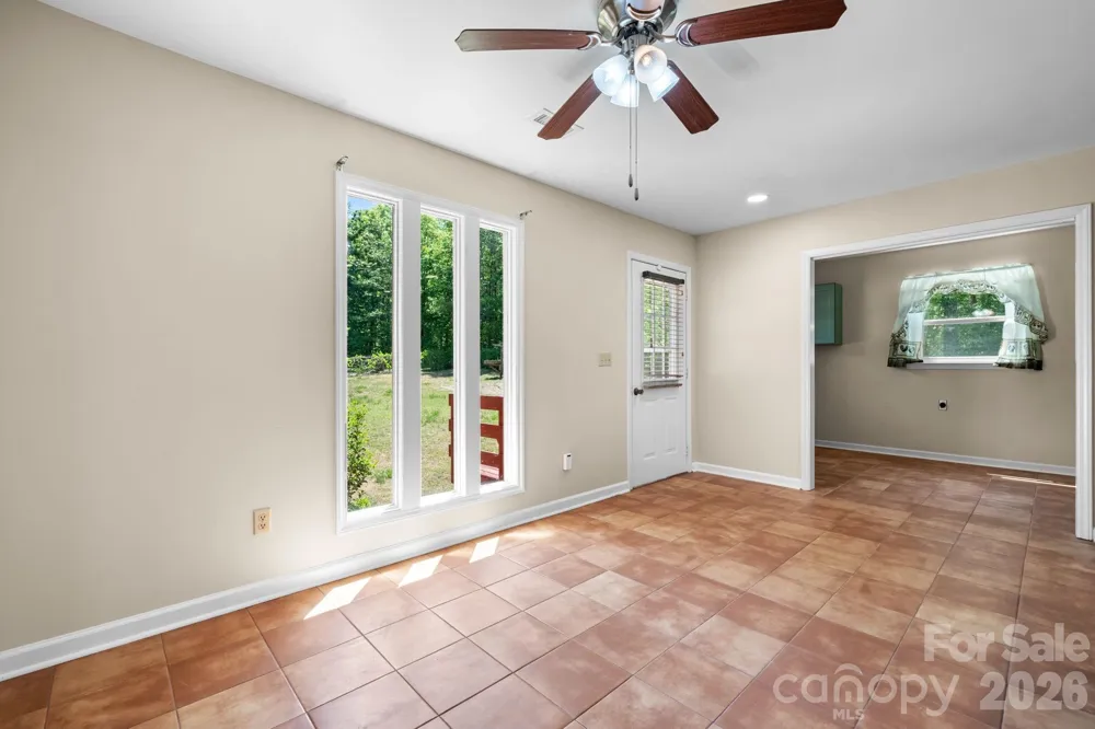 2113 White Pine Drive Granite Falls, NC 28638