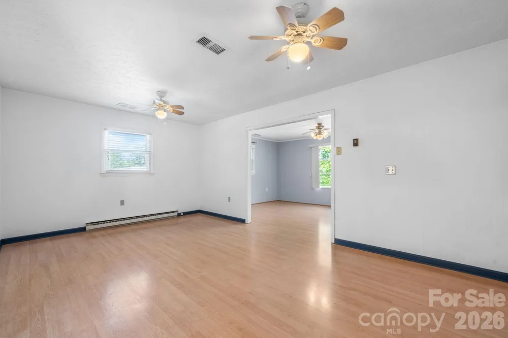 2113 White Pine Drive Granite Falls, NC 28638