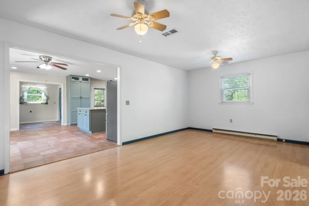 2113 White Pine Drive Granite Falls, NC 28638